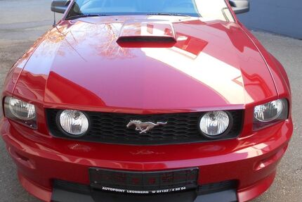Ford Mustang 59.000 km 21.990 &euro; Leonberg 71229