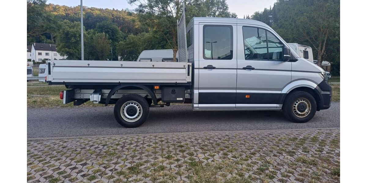VW Crafter 141.000 km 22.450 &euro; Esslingen am Neckar 73733
