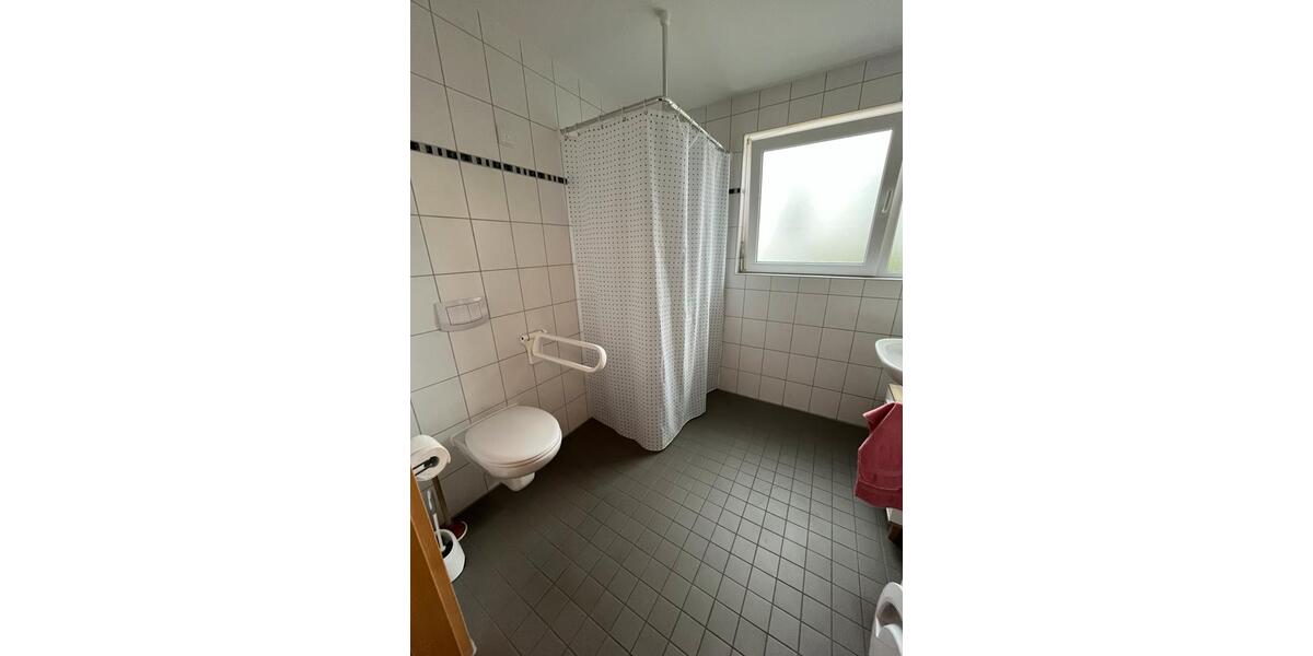 Etagenwohnung Winnenden - 2 Zimmer, 70 m&sup2;, 810&euro; | Angebot:25171927