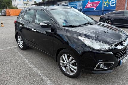 Hyundai ix35 135.000 km 9.599 € Sindelfingen 71065