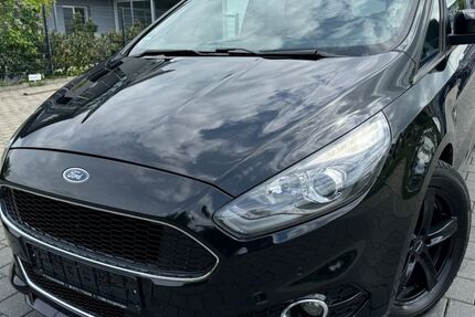 Ford S-Max 162.000 km 15.960 &euro; Holzgerlingen 71088