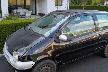 Renault Twingo 206.764 km 1.399 € Stuttgart 70190