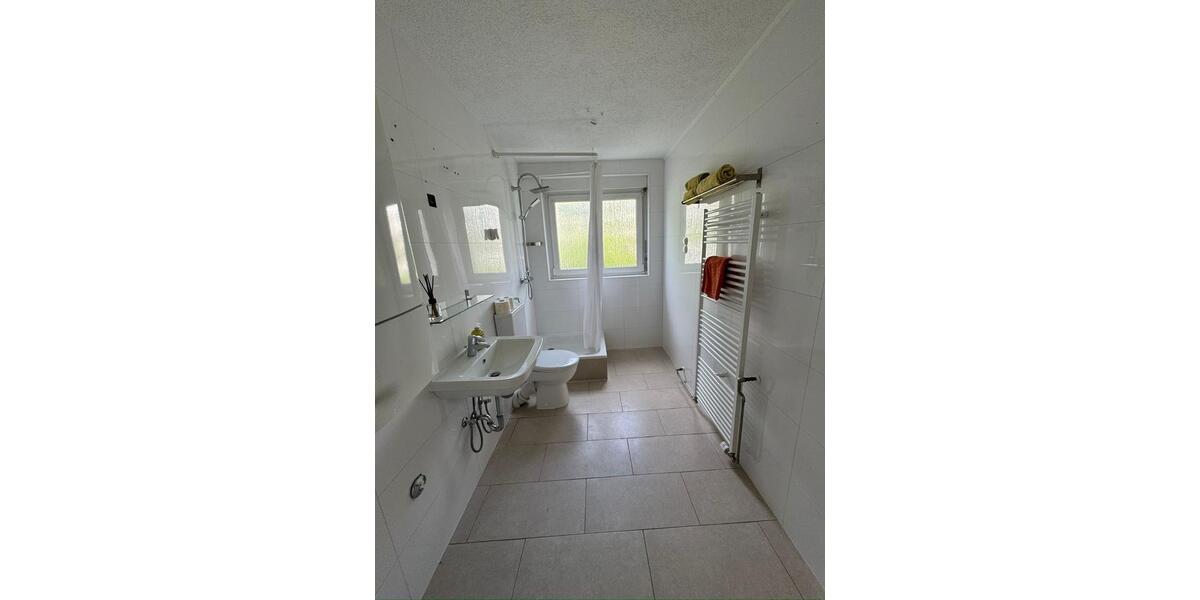 Hochparterre Freiberg am Neckar - 2 Zimmer, 52 m&sup2;, 850&euro; | Angebot:25419444