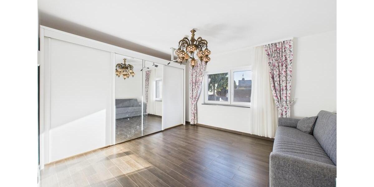 Einfamilienhaus Remseck am Neckar - 6.5 Zimmer, 202 m&sup2;, 965.000&euro; | Angebot:26553777