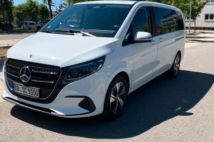 Mercedes-Benz 220 25.000 km 65.100 &euro; Böblingen 71034