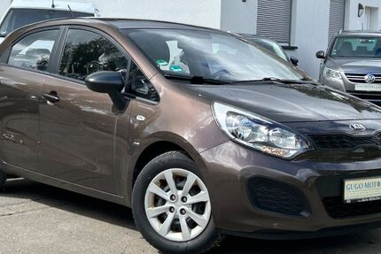 Kia Rio 100.000 km 4.650 &euro; Aichtal 72631