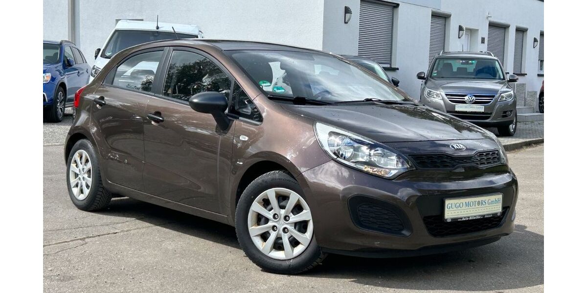 Kia Rio 100.000 km 4.950 &euro; Aichtal 72631