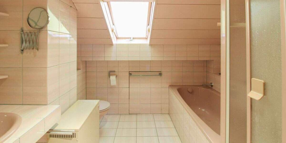 Gepflegtes und teilvermietetes MFH mit 4 Einheiten in Leinfelden-Echterdingen OT Musberg 1 zimmer