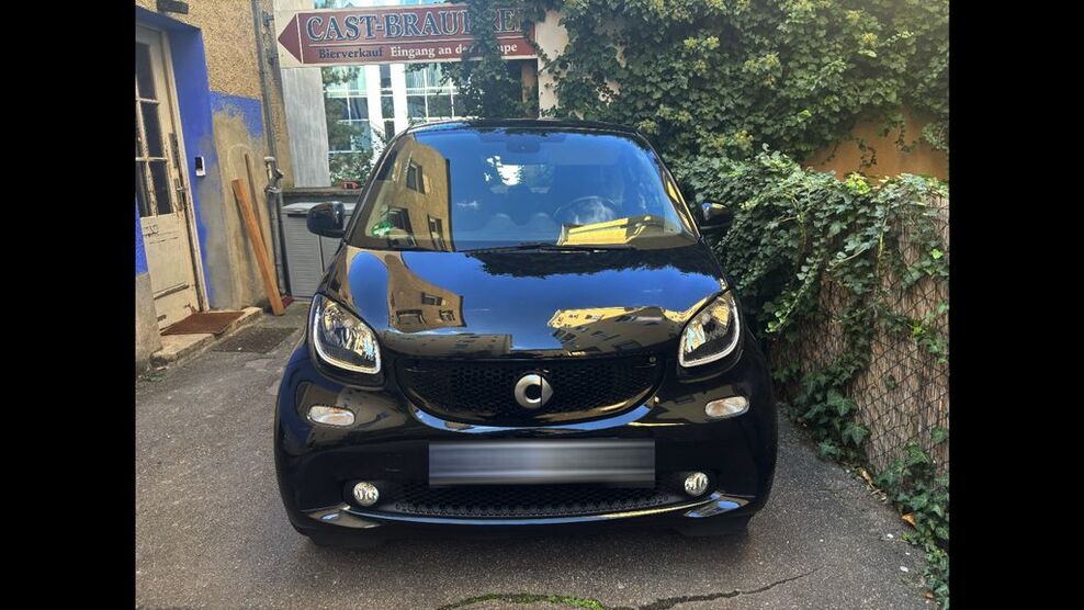 Smart ForTwo 110.100 km 9.200 € Stuttgart 70180