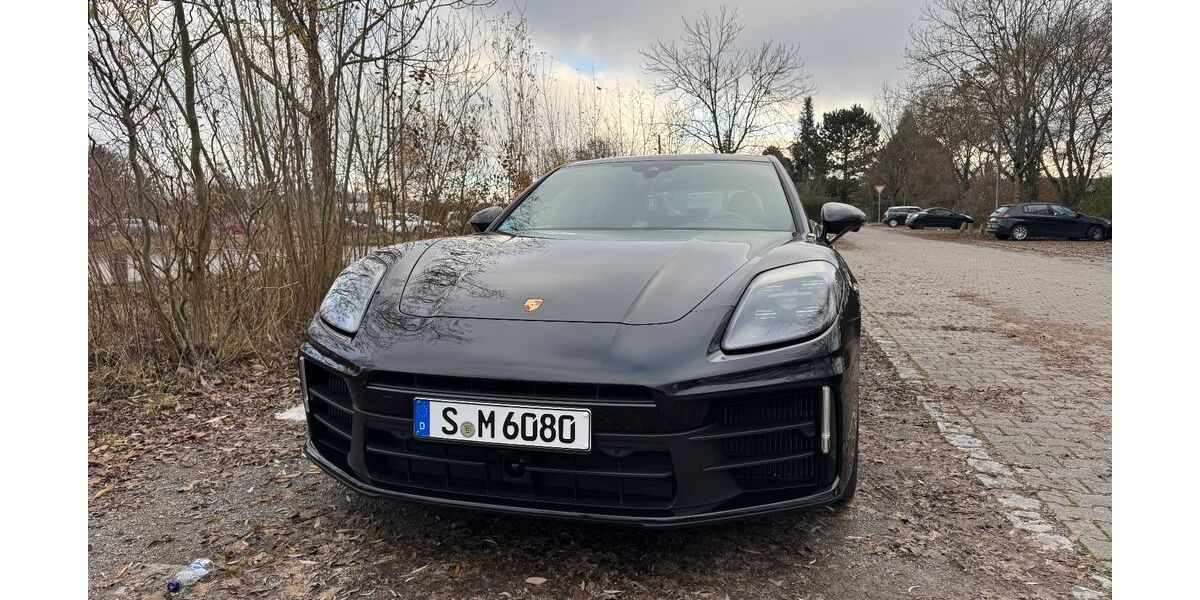 Porsche Panamera 21.230 km 125.500 &euro; Stuttgart 70374
