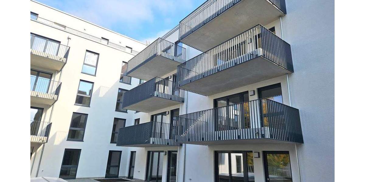 Terrassenwohnung Stuttgart Untertürkheim - 2 Zimmer, 72 m&sup2;, 1.190&euro; | Angebot:25769468