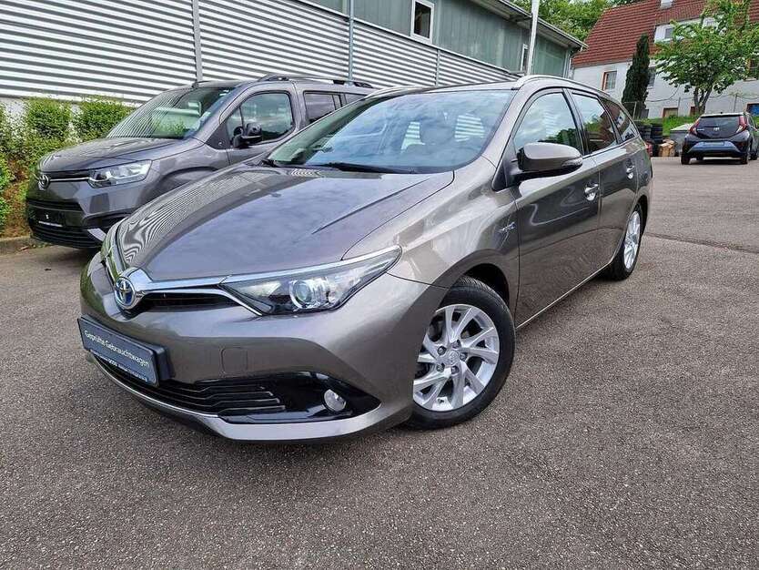 Auris