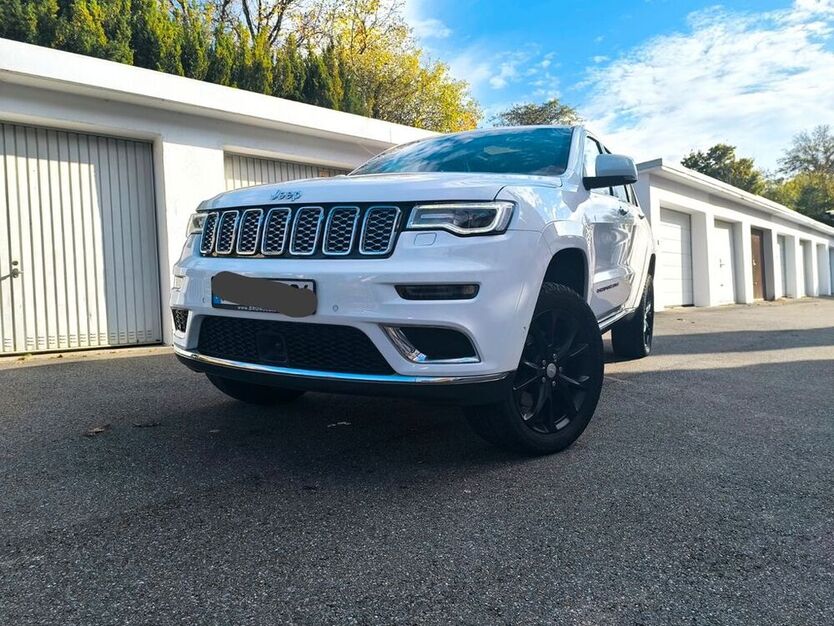Grand Cherokee