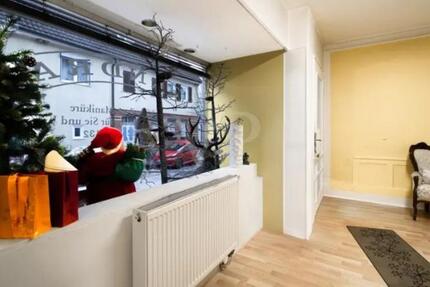 Ruhig gelegenes Wohn-Geschäftshaus in Marktplatznähe – Leonberg 10 zimmer