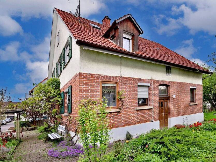 Familienidyll mit großem Garten im Herzen der Stadt