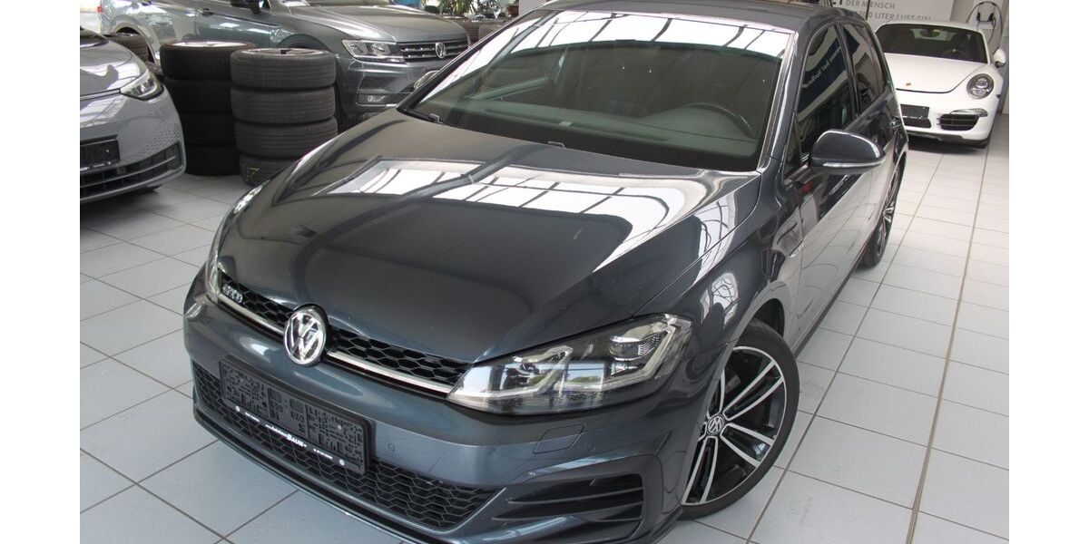 VW Golf 128.000 km 20.490 &euro; Weil im Schönbuch 71093
