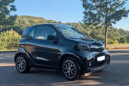 Smart ForTwo 22.500 km 15.400 &euro; Stuttgart 70569