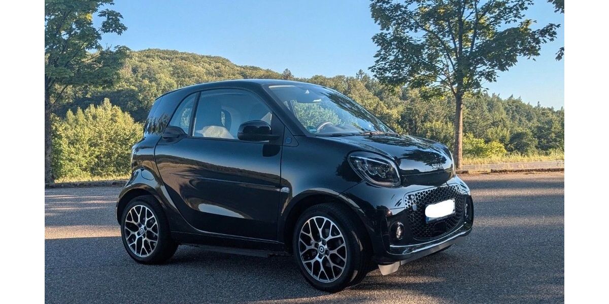Smart ForTwo 22.500 km 15.400 &euro; Stuttgart 70569