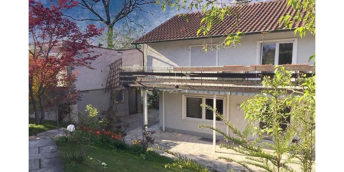 Mehrfamilienhaus, Wohnhaus Gerlingen - 8 Zimmer, 310 m&sup2;, 1.600.000&euro; | Angebot:25275740