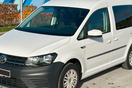 VW Caddy 63.000 km 15.800 € Stuttgart 70378
