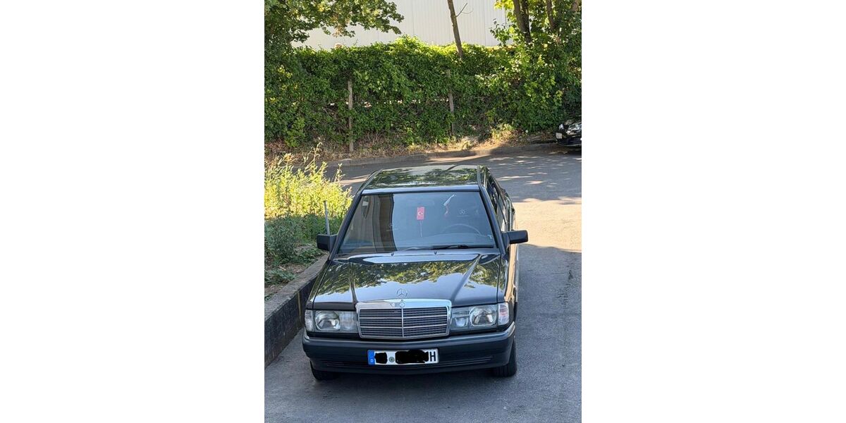 Mercedes-Benz 190 301.000 km 5.500 &euro; Korntal- Münchingen 70825