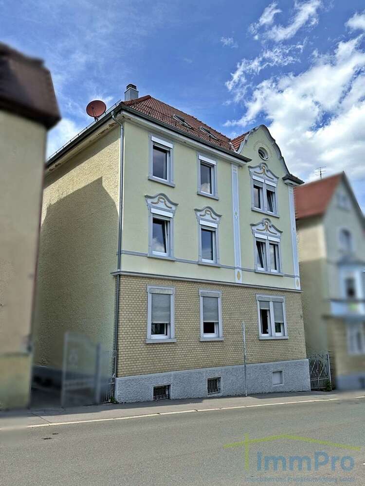 Haus zum Kaufen in Reutlingen 789.000 € 225 m²