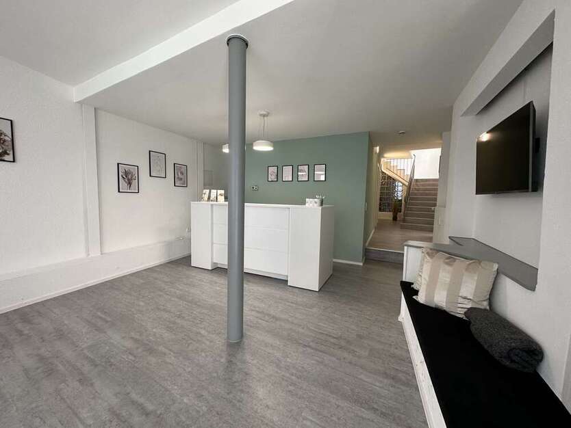 Einzelhandel in Esslingen am Neckar 1.250 € 104.67 m²