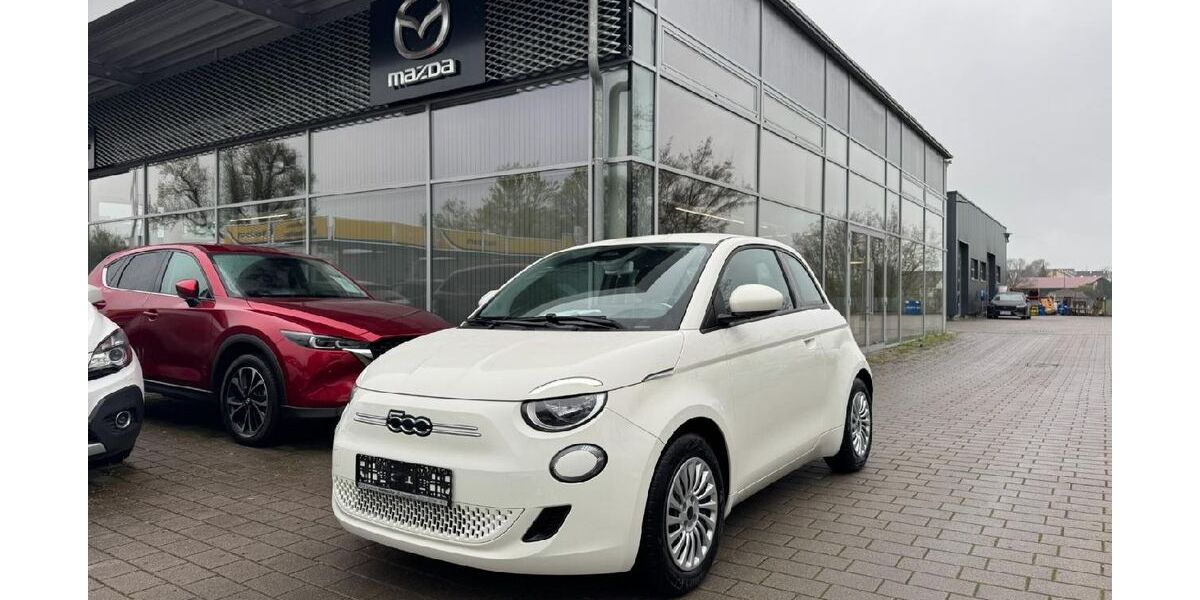 Fiat 500e 12.744 km 16.700 &euro; Böblingen 71034