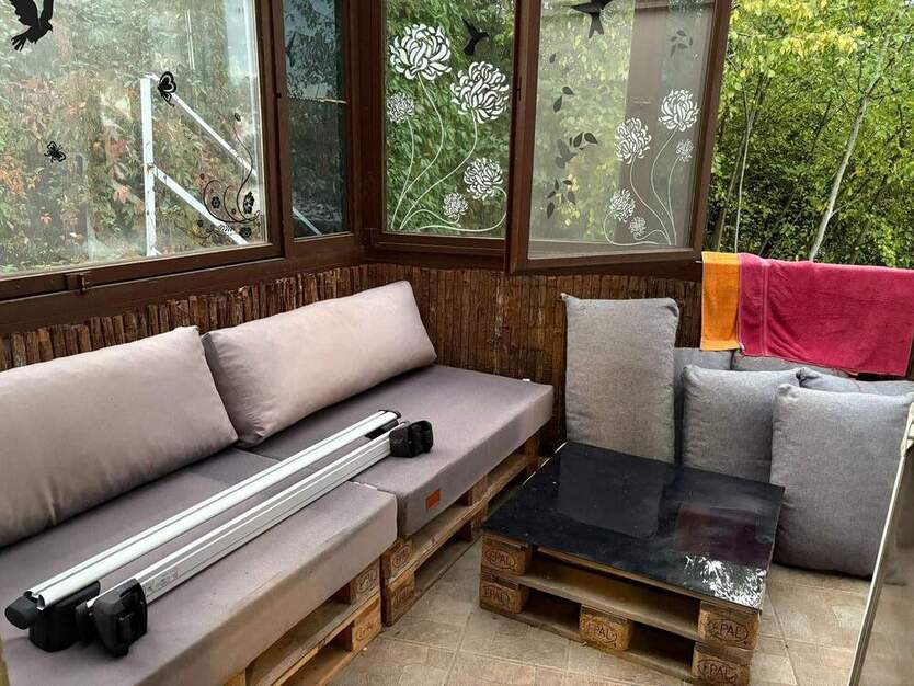 .::älteres Haus mit schönem Garten in guter Lage::. 4 zimmer