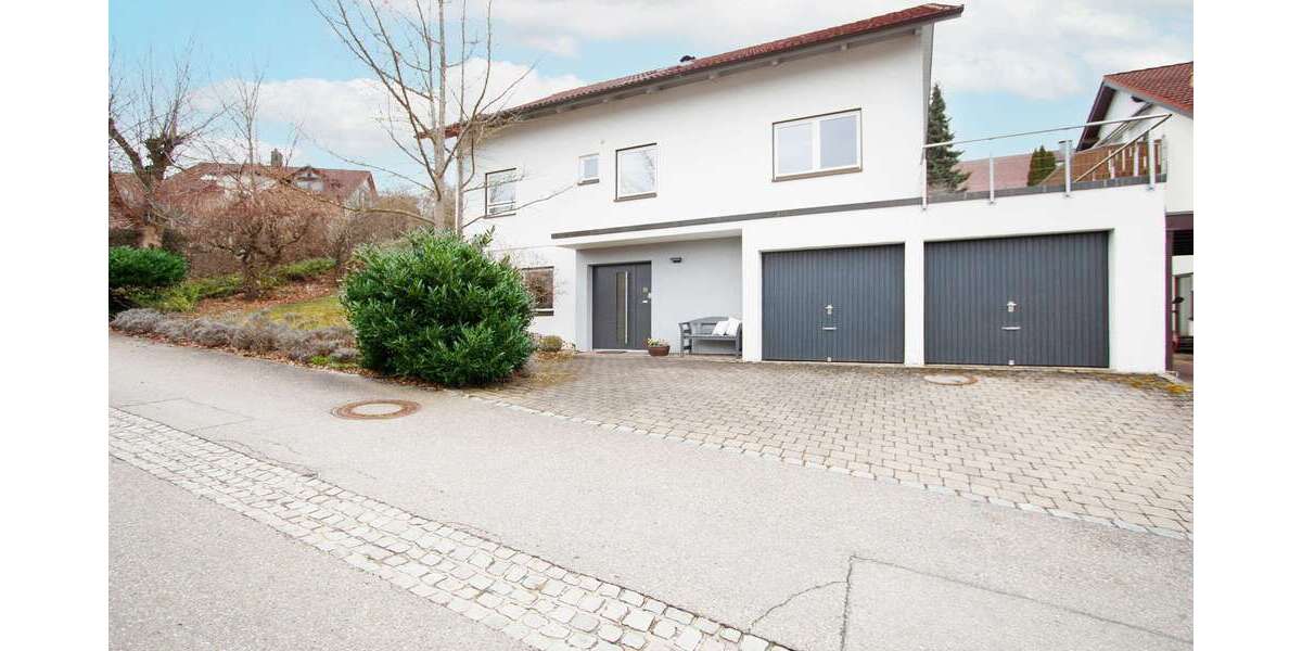 Einfamilienhaus Weil der Stadt - 7 Zimmer, 202 m&sup2;, 895.000&euro; | Angebot:25102949