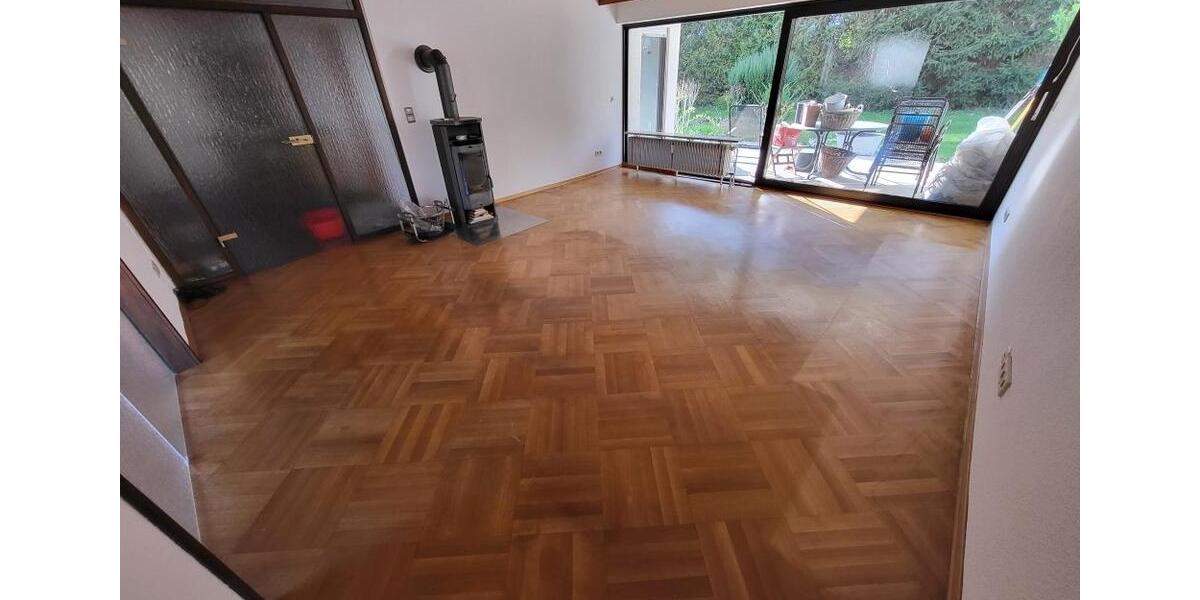 Erdgeschoßwohnung Ludwigsburg - 4 Zimmer, 120 m&sup2;, 1.500&euro; | Angebot:26384402