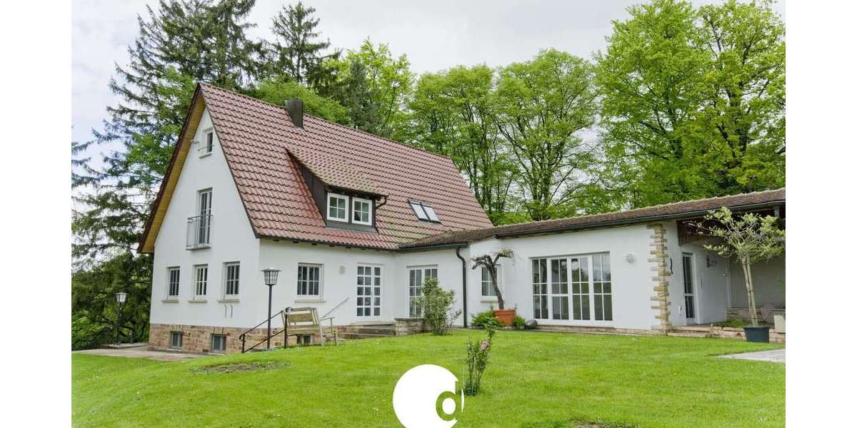 Einfamilienhaus Esslingen am Neckar Hegensberg - 7 Zimmer, 172 m&sup2;, 2.930&euro; | Angebot:25082916