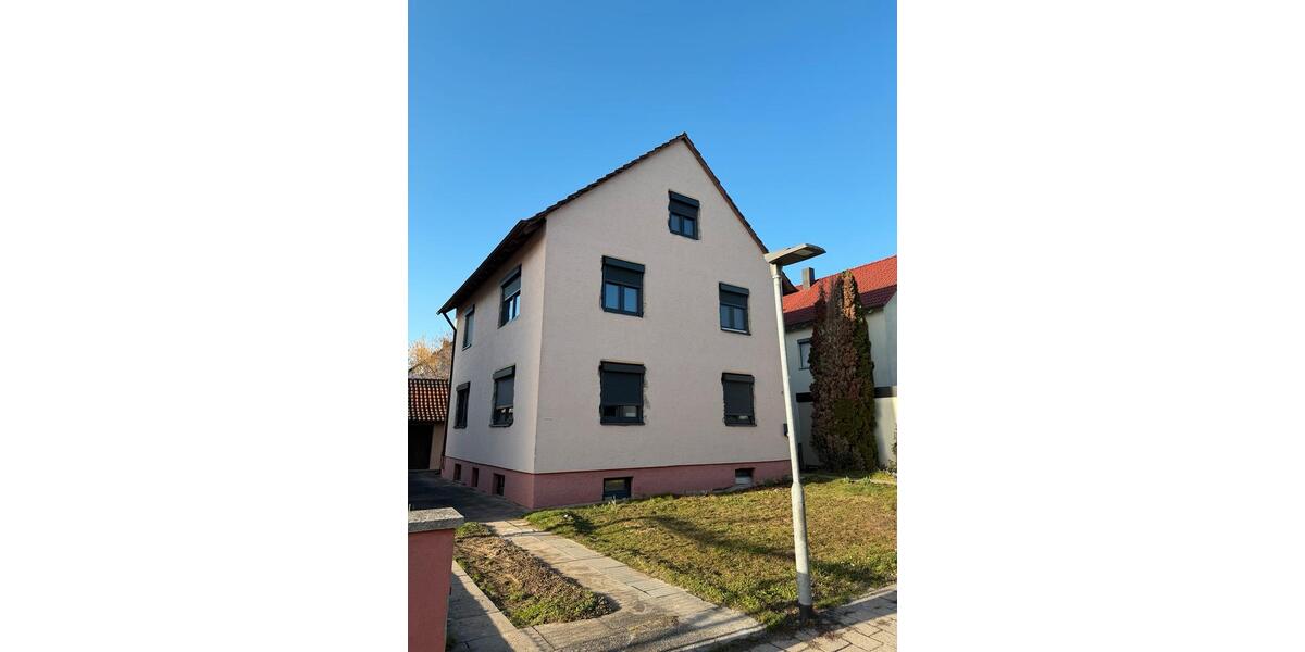 Mehrfamilienhaus, Wohnhaus Denkendorf - 6 Zimmer, 143 m&sup2;, 620.000&euro; | Angebot:26374781