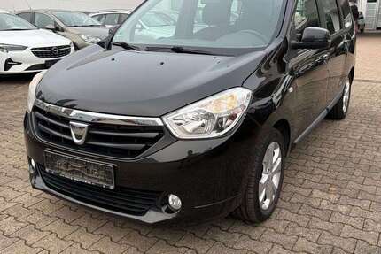 Dacia Lodgy 180.470 km 4.995 € Stuttgart 70597
