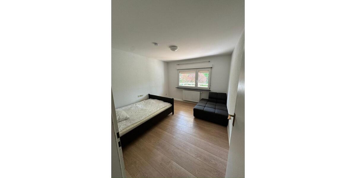 Hochparterre Freiberg am Neckar - 2 Zimmer, 52 m&sup2;, 850&euro; | Angebot:25419444