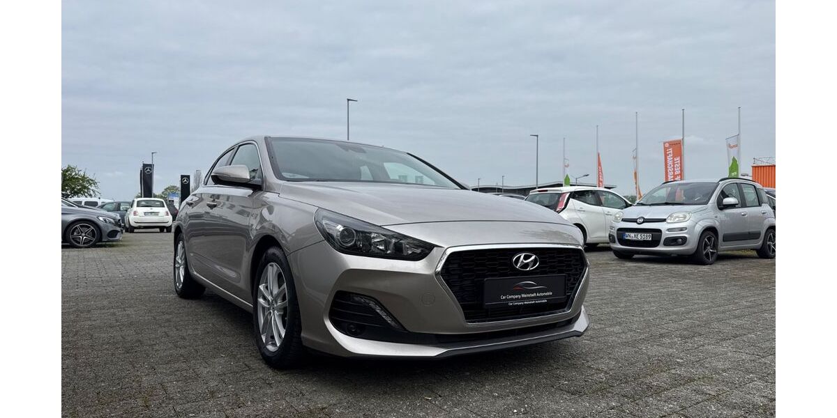 Hyundai i30 119.000 km 14.990 &euro; Weinstadt 71384