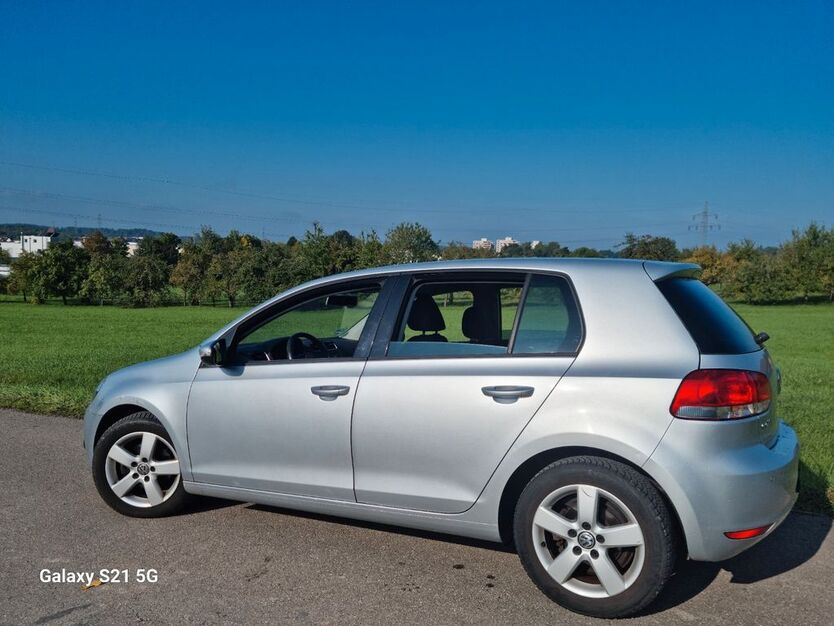 VW Golf 144.000 km 3.590 € Magstadt (in der Nähe von Stuttgart) 71106
