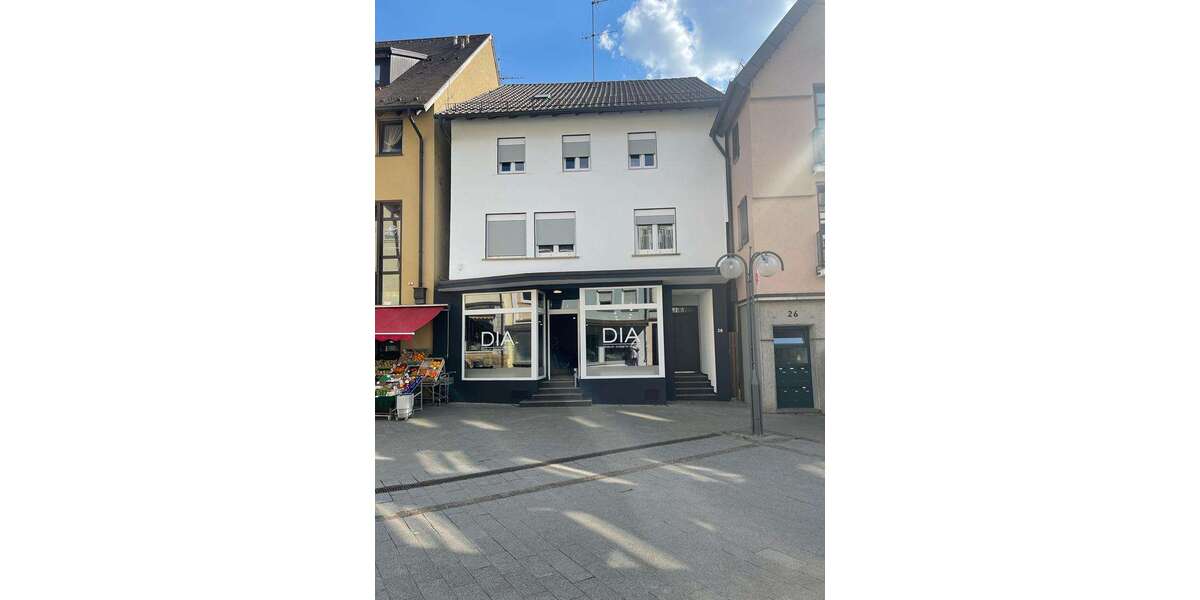 Haus zum Kaufen in Plochingen 469.000 € 349 m² 9 zimmer
