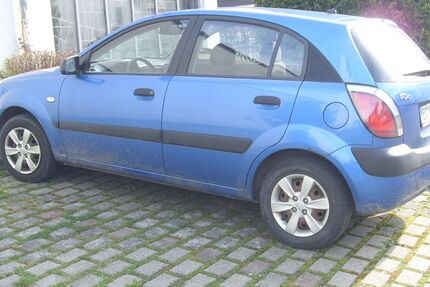 Kia Rio 219.000 km 590 &euro; Ostfildern 73760
