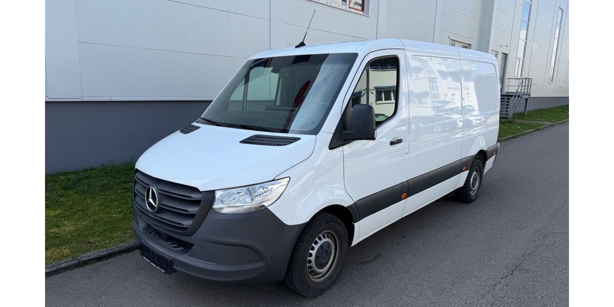 Mercedes-Benz Sprinter 47.300 km 31.800 &euro; Sindelfingen 71069