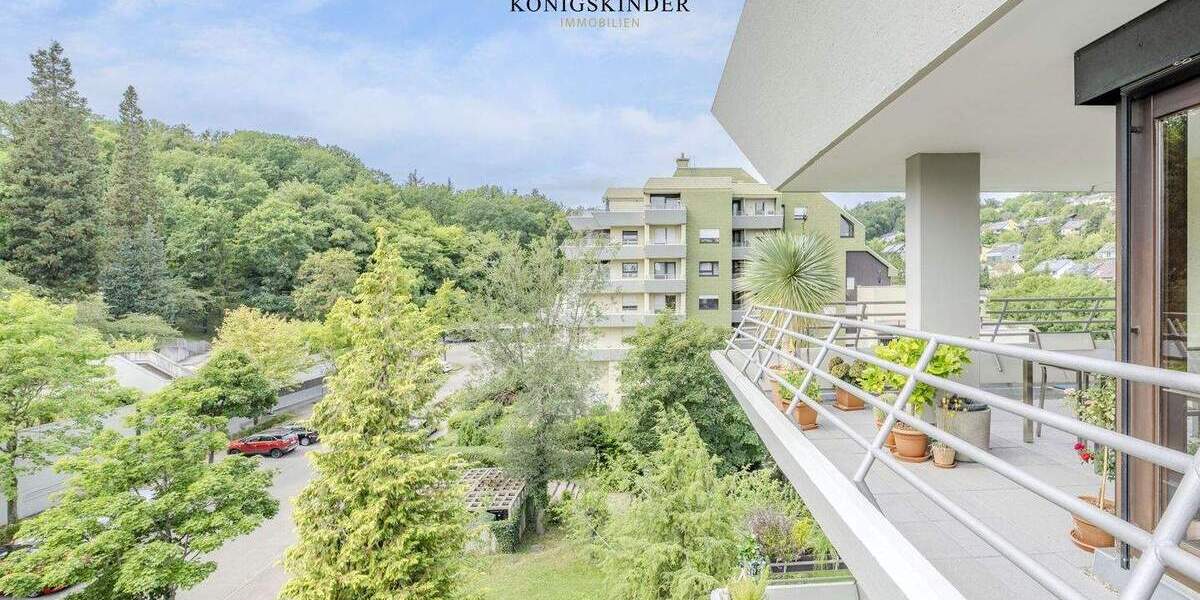 Attraktive 3,5-Zimmerwohnung mit großer Terrasse und toller Aussicht in Top-Lage 3 zimmer