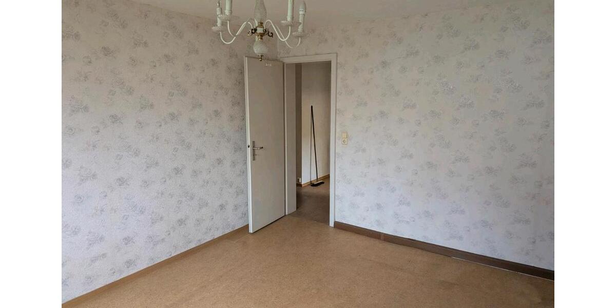 Erdgeschoßwohnung Stuttgart Neuwirtshaus - 3 Zimmer, 70 m&sup2;, 280.000&euro; | Angebot:26254689