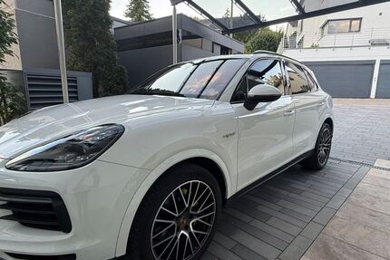 Porsche Cayenne 120.000 km 49.900 € Ludwigsburg 71636