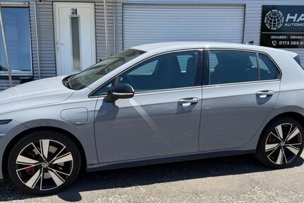 VW Golf 61.000 km 21.990 &euro; Sindelfingen 71065