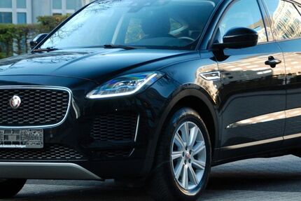 Jaguar E-Pace 126.000 km 20.900 € Stuttgart 70567