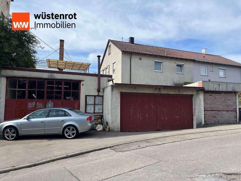 Haus zum Kaufen in Leonberg 430.000 € 118 m²