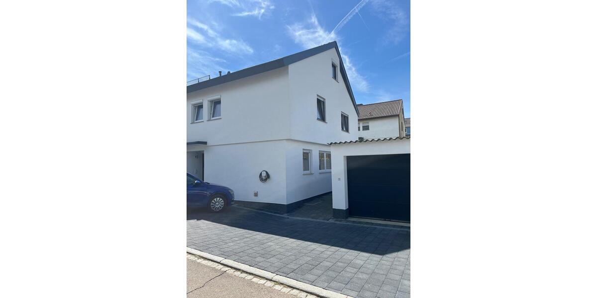 Doppelhaushälfte Ebersbach an der Fils - 5.5 Zimmer, 139 m&sup2;, 550.000&euro; | Angebot:27131693
