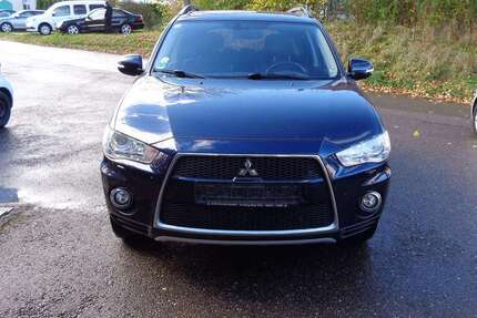 Mitsubishi Outlander 212.000 km 6.499 € Reutlingen (Ohmenhausen)- Tel 01799296766 72770