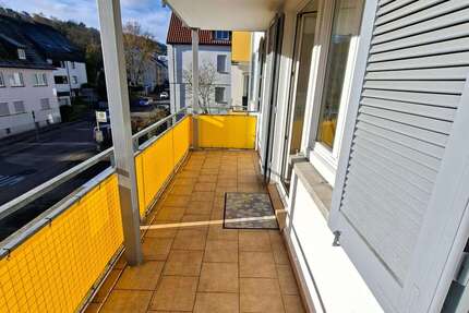 Wohnung zum Mieten in Stuttgart 680 € 66 m² 3 zimmer