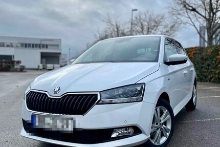 Skoda Fabia 92.000 km 10.300 &euro; Holzgerlingen 71088